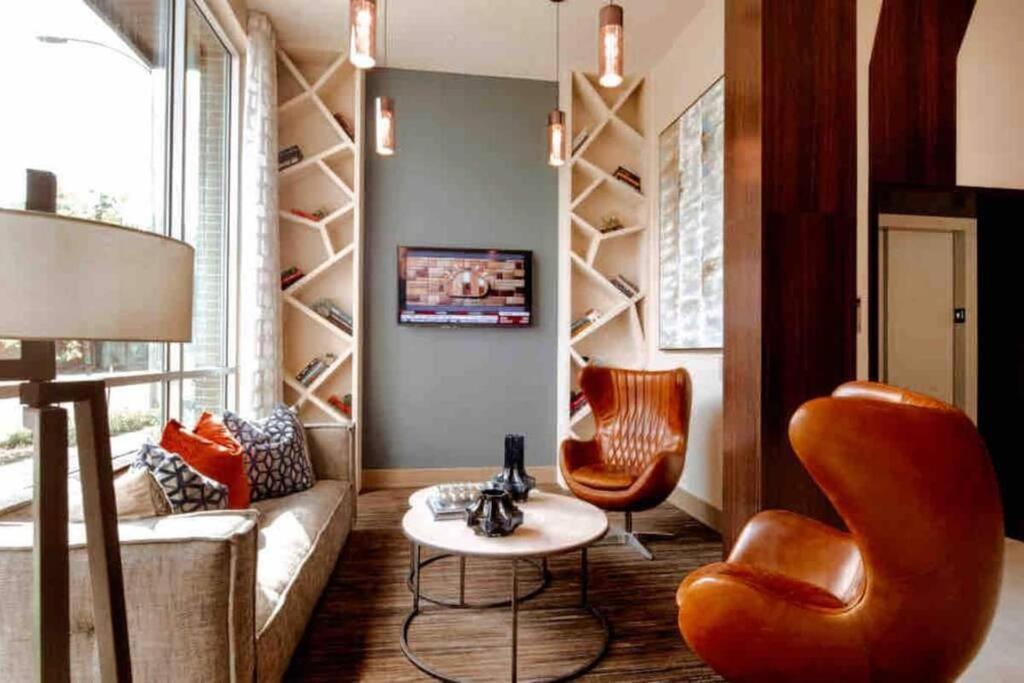 Apartmán Downtown Living 1Br W/ Free Parking Garage Houston Exteriér fotografie